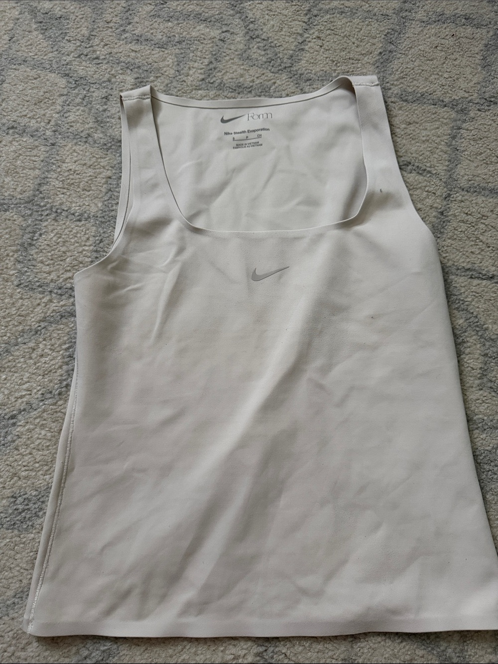 Nike Women's Cream Scoop Neck Athletic Tank